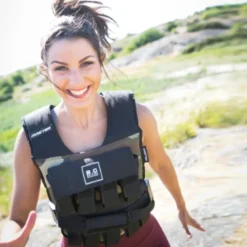 B.C Viktväst + 20kg järnvikter