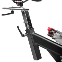 FTR 7 Indoor racer