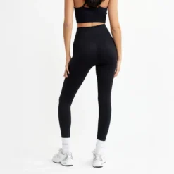 Signature Seamless Tights, Black