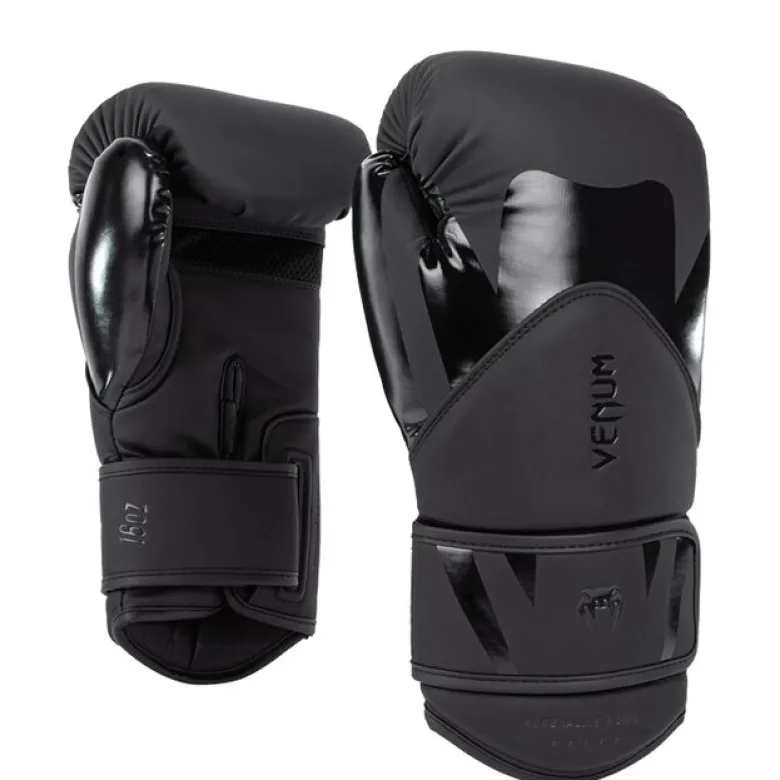 Venum Challenger 4.0 Boxing Gloves Black/Black