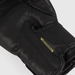 Venum Serpenti Boxing Gloves Black/Silver/Gold
