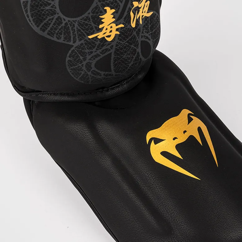 Venum Serpenti Shinguards Black/Silver/Gold