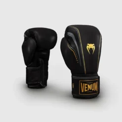 Venum Streamline Boxing Gloves Black/Gold